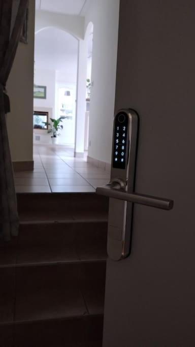 Experience Inouie A Orleans ! Apartment ภายนอก รูปภาพ