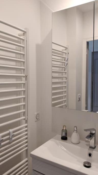 Experience Inouie A Orleans ! Apartment ภายนอก รูปภาพ