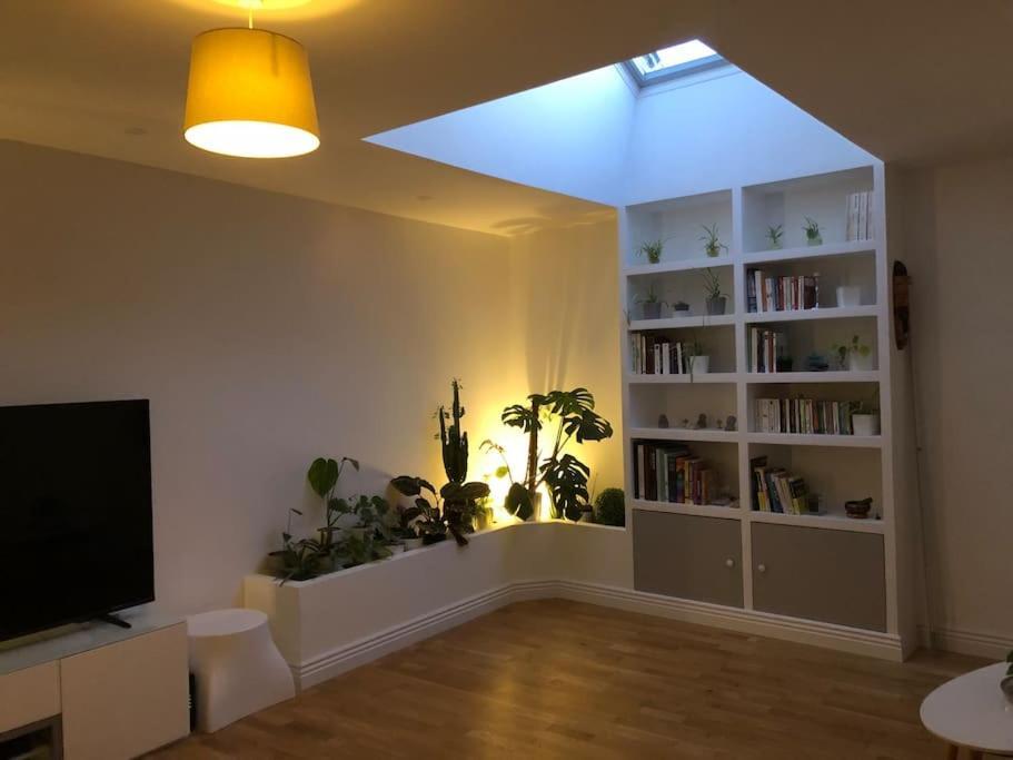 Experience Inouie A Orleans ! Apartment ภายนอก รูปภาพ